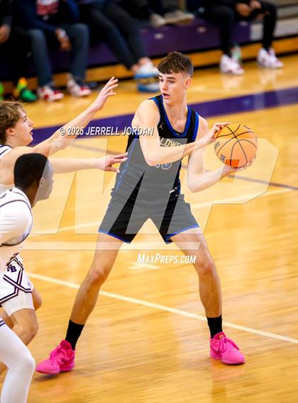 Thumbnail 3 in Caldwell Academy vs Broughton (John Wall Holiday Invitational) photogallery.