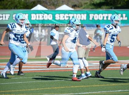 Thumbnail 2 in Patrick Henry vs University City (CIF SDS D4 Final) photogallery.
