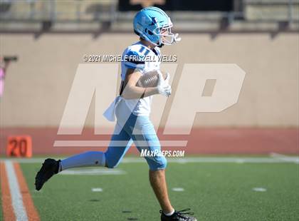 Thumbnail 3 in Patrick Henry vs University City (CIF SDS D4 Final) photogallery.
