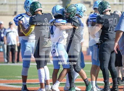 Thumbnail 2 in Patrick Henry vs University City (CIF SDS D4 Final) photogallery.