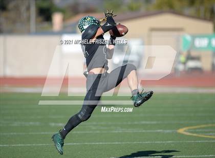 Thumbnail 3 in Patrick Henry vs University City (CIF SDS D4 Final) photogallery.
