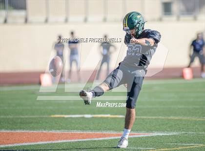 Thumbnail 2 in Patrick Henry vs University City (CIF SDS D4 Final) photogallery.