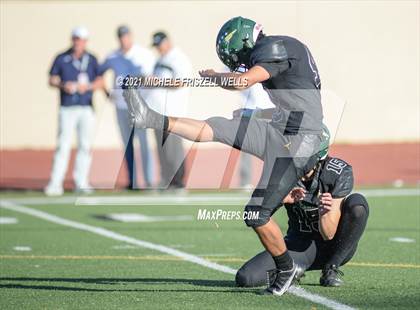 Thumbnail 3 in Patrick Henry vs University City (CIF SDS D4 Final) photogallery.