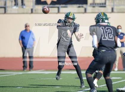 Thumbnail 3 in Patrick Henry vs University City (CIF SDS D4 Final) photogallery.