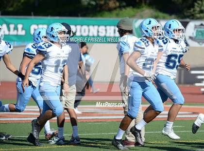 Thumbnail 2 in Patrick Henry vs University City (CIF SDS D4 Final) photogallery.