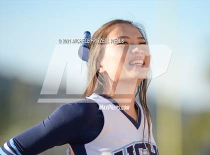 Thumbnail 2 in Patrick Henry vs University City (CIF SDS D4 Final) photogallery.