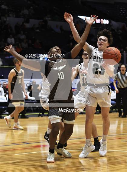 Thumbnail 3 in East Rochester @ Avon (NYSPHSAA CLASS B2 FINAL) photogallery.