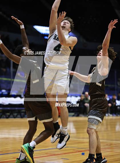 Thumbnail 3 in East Rochester @ Avon (NYSPHSAA CLASS B2 FINAL) photogallery.
