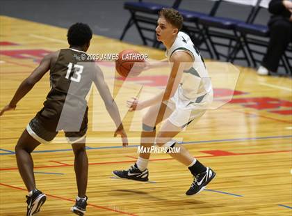 Thumbnail 2 in East Rochester @ Avon (NYSPHSAA CLASS B2 FINAL) photogallery.