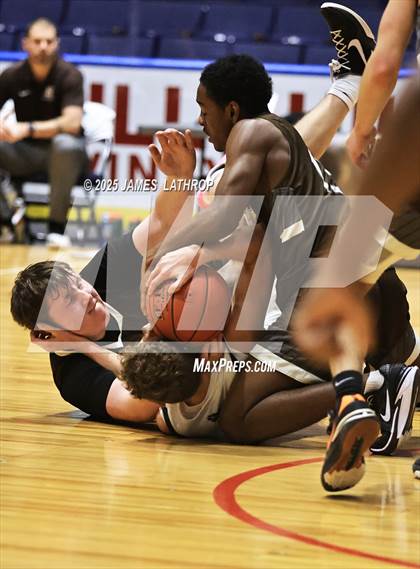 Thumbnail 2 in East Rochester @ Avon (NYSPHSAA CLASS B2 FINAL) photogallery.