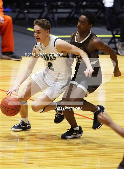 Thumbnail 2 in East Rochester @ Avon (NYSPHSAA CLASS B2 FINAL) photogallery.