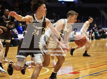 Thumbnail 2 in East Rochester @ Avon (NYSPHSAA CLASS B2 FINAL) photogallery.