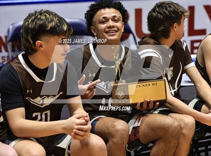 Thumbnail 1 in East Rochester @ Avon (NYSPHSAA CLASS B2 FINAL) photogallery.
