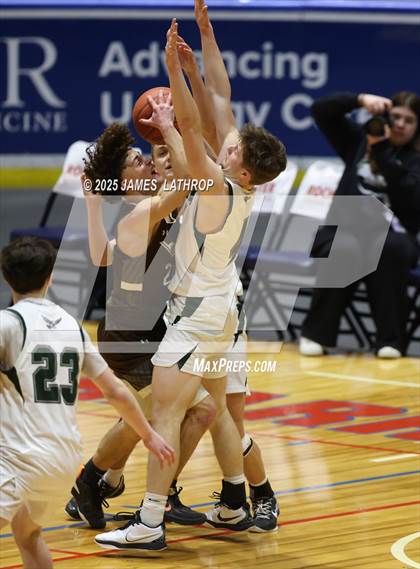 Thumbnail 3 in East Rochester @ Avon (NYSPHSAA CLASS B2 FINAL) photogallery.