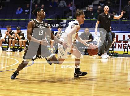 Thumbnail 2 in East Rochester @ Avon (NYSPHSAA CLASS B2 FINAL) photogallery.