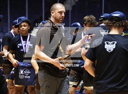 Thumbnail 2 in East Rochester @ Avon (NYSPHSAA CLASS B2 FINAL) photogallery.