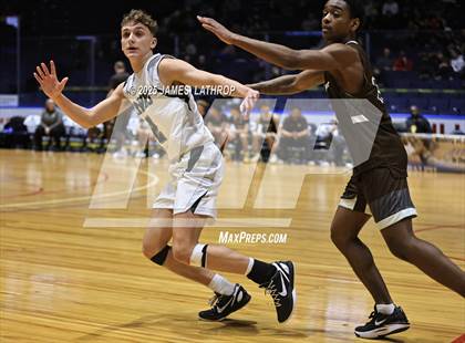 Thumbnail 2 in East Rochester @ Avon (NYSPHSAA CLASS B2 FINAL) photogallery.