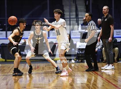 Thumbnail 3 in East Rochester @ Avon (NYSPHSAA CLASS B2 FINAL) photogallery.
