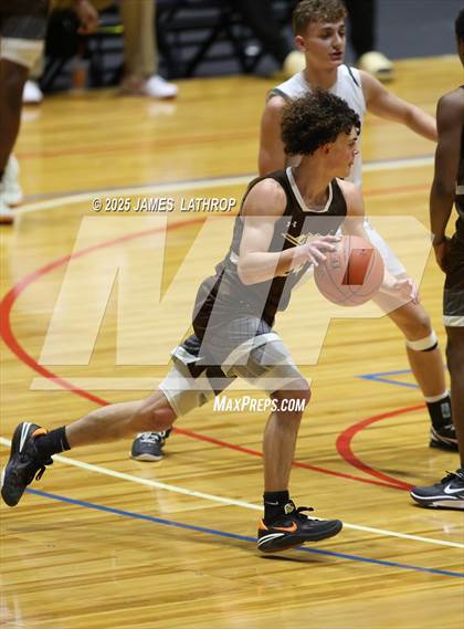 Thumbnail 1 in East Rochester @ Avon (NYSPHSAA CLASS B2 FINAL) photogallery.