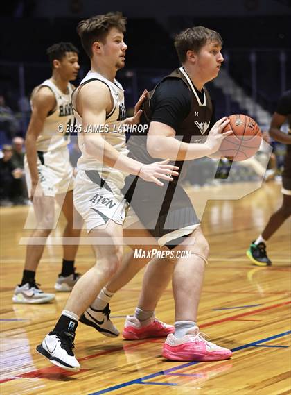 Thumbnail 2 in East Rochester @ Avon (NYSPHSAA CLASS B2 FINAL) photogallery.