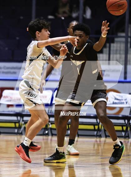Thumbnail 2 in East Rochester @ Avon (NYSPHSAA CLASS B2 FINAL) photogallery.