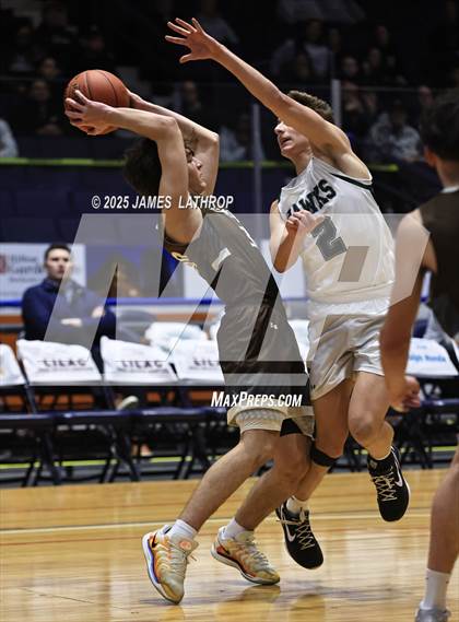 Thumbnail 3 in East Rochester @ Avon (NYSPHSAA CLASS B2 FINAL) photogallery.