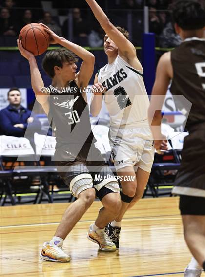 Thumbnail 2 in East Rochester @ Avon (NYSPHSAA CLASS B2 FINAL) photogallery.