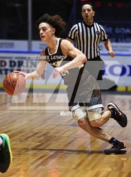 Thumbnail 1 in East Rochester @ Avon (NYSPHSAA CLASS B2 FINAL) photogallery.