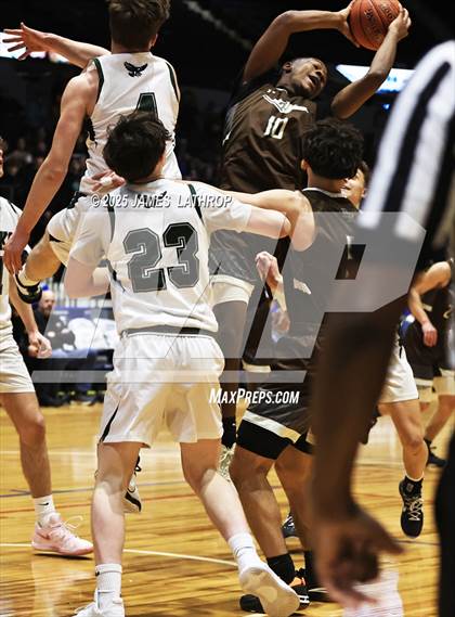 Thumbnail 1 in East Rochester @ Avon (NYSPHSAA CLASS B2 FINAL) photogallery.