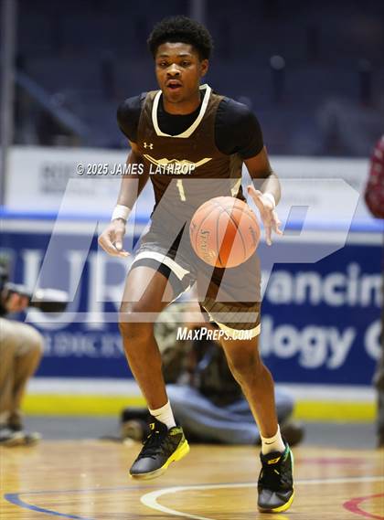 Thumbnail 1 in East Rochester @ Avon (NYSPHSAA CLASS B2 FINAL) photogallery.