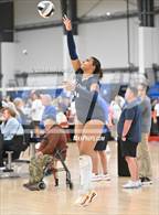 Photo from the gallery "La Cueva vs. Bishop's (Nike TOC Southwest)"