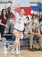 Photo from the gallery "La Cueva vs. Bishop's (Nike TOC Southwest)"