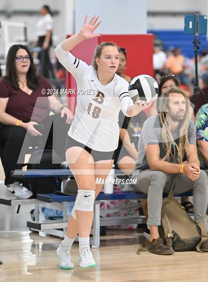 Thumbnail 3 in La Cueva vs. Bishop's (Nike TOC Southwest) photogallery.