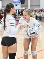 Photo from the gallery "La Cueva vs. Bishop's (Nike TOC Southwest)"