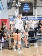 Photo from the gallery "La Cueva vs. Bishop's (Nike TOC Southwest)"
