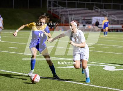 Thumbnail 2 in Derry @ Southmoreland photogallery.