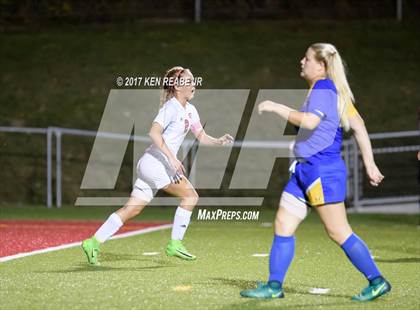 Thumbnail 2 in Derry @ Southmoreland photogallery.