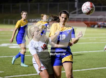 Thumbnail 2 in Derry @ Southmoreland photogallery.