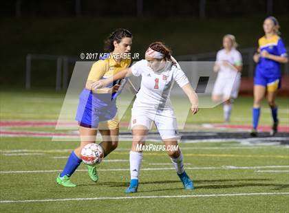 Thumbnail 1 in Derry @ Southmoreland photogallery.