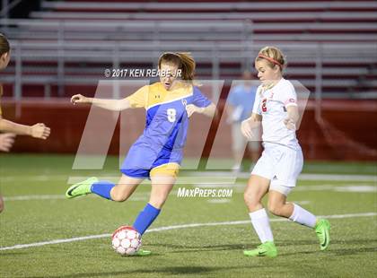 Thumbnail 1 in Derry @ Southmoreland photogallery.