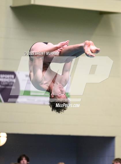 Thumbnail 2 in CHSAA 4A Boys Diving - State Championship photogallery.