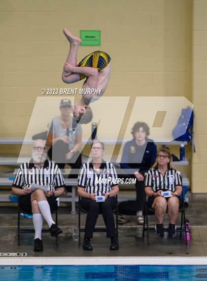 Thumbnail 2 in CHSAA 4A Boys Diving - State Championship photogallery.