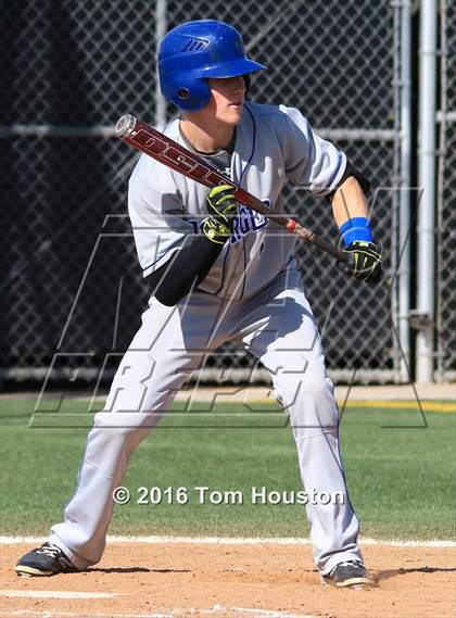 Thumbnail 3 in Northview vs Charter Oak photogallery.