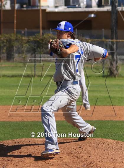 Thumbnail 3 in Northview vs Charter Oak photogallery.