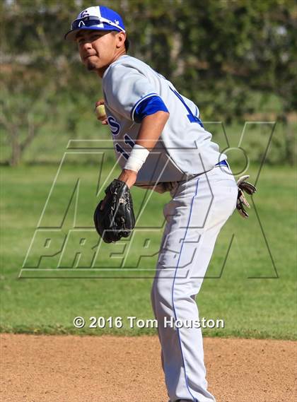 Thumbnail 3 in Northview vs Charter Oak photogallery.