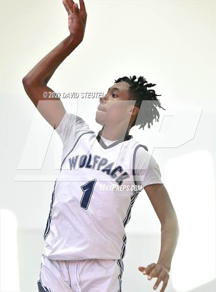 Thumbnail 1 in Burbank vs. Cosumnes Oaks (Fortune Showcase) photogallery.