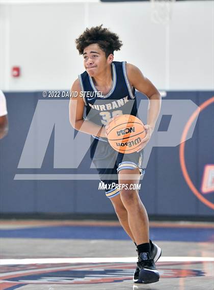 Thumbnail 1 in Burbank vs. Cosumnes Oaks (Fortune Showcase) photogallery.