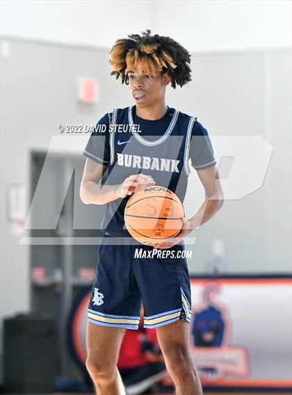 Thumbnail 2 in Burbank vs. Cosumnes Oaks (Fortune Showcase) photogallery.