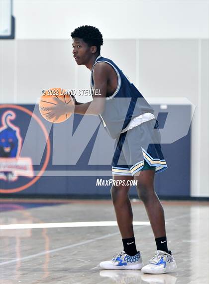 Thumbnail 3 in Burbank vs. Cosumnes Oaks (Fortune Showcase) photogallery.