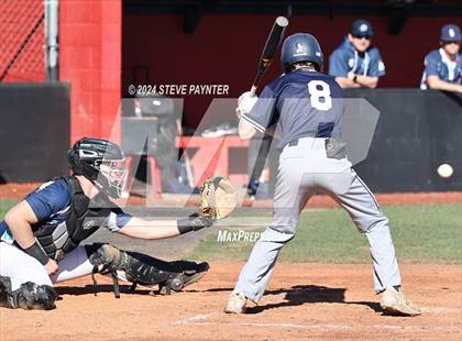 Thumbnail 2 in Pacifica vs. Stony Brook photogallery.